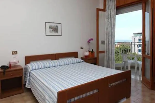 Hotel Umberto Лидо-ди-Езоло