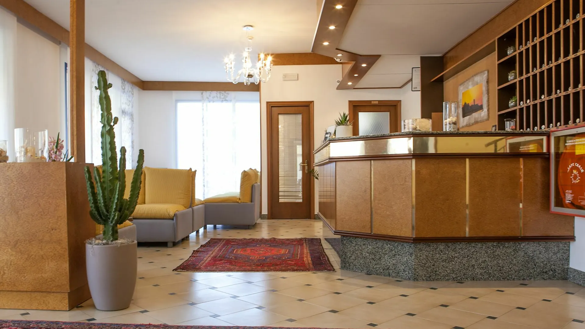 Hotel Umberto Лидо-ди-Езоло